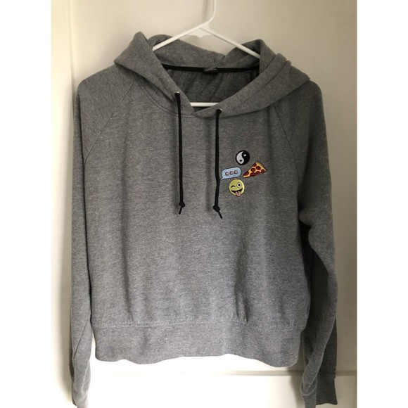 a. lab Tops - Zumiez Womans Gray Emoji Cropped Hoodie by A. Lab Ying-Yang Winking Pizza Size L